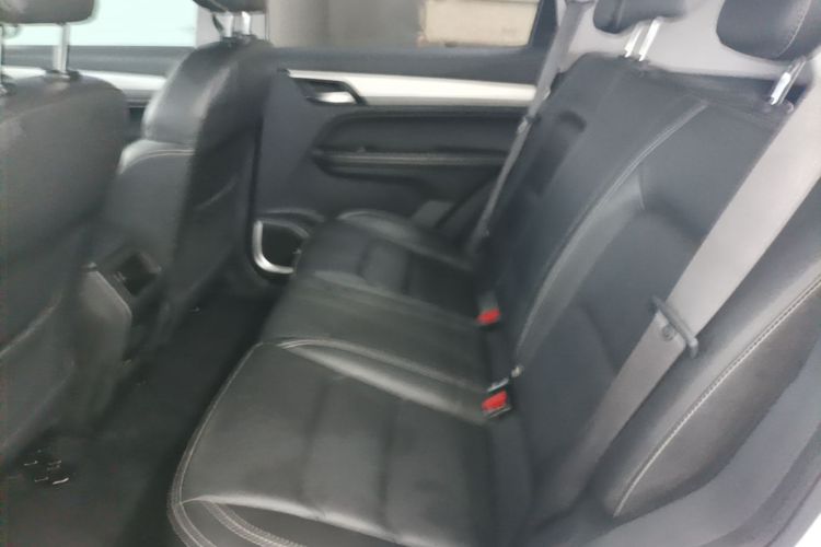 GEELY Vision X6 2021 صورة سيارة #13