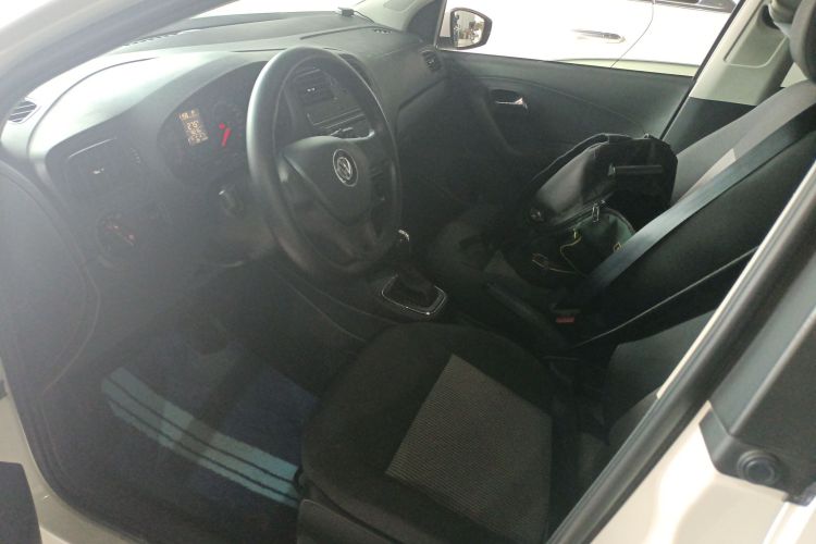 Volkswagen Polo 2016 imagem de carro #15