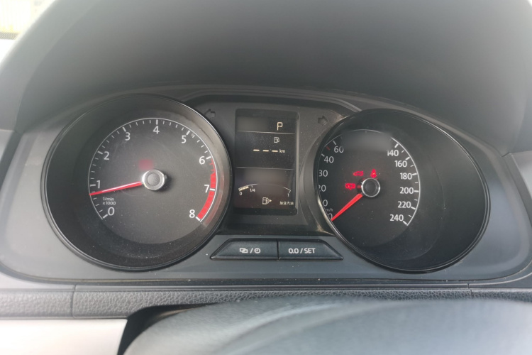 Volkswagen Lavida 2016 car image #16