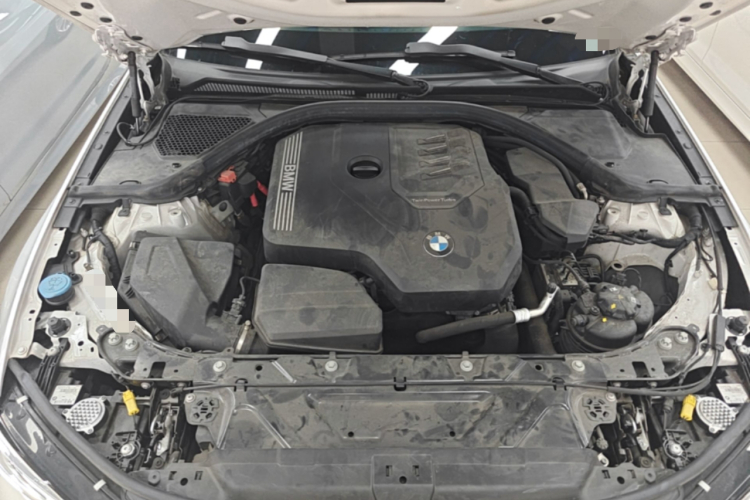 BMW 3 Series 2021 car image #20