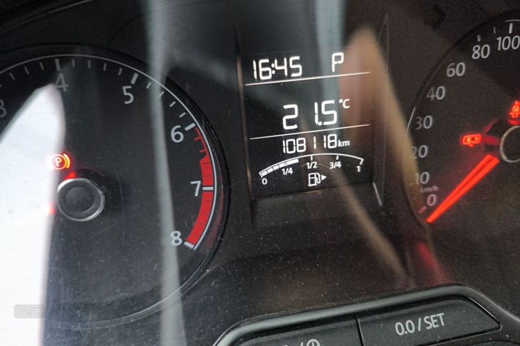 Volkswagen Polo 2017 car image #14