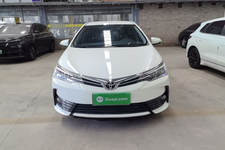 Toyota Corolla 2019 #3 Toyota Corolla 2019 car image #3