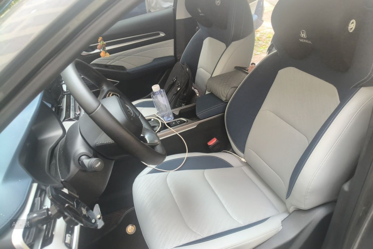 GEELY Emgrand 2023 #17 GEELY Emgrand 2023 immagine di auto #17