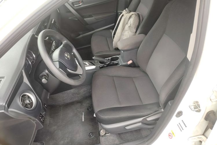 Toyota Corolla 2017 car image #15