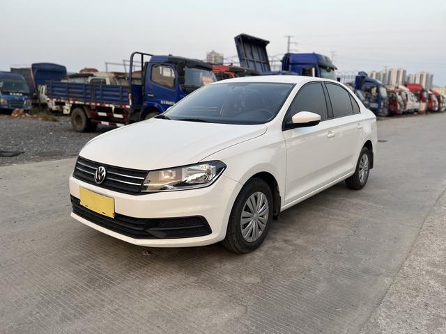 Volkswagen Santana 2022 car image #16