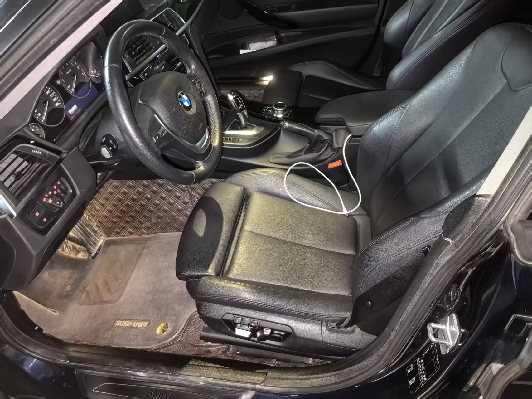 BMW 3 Series GT 2018 #5 BMW 3 Series GT 2018 car image #5