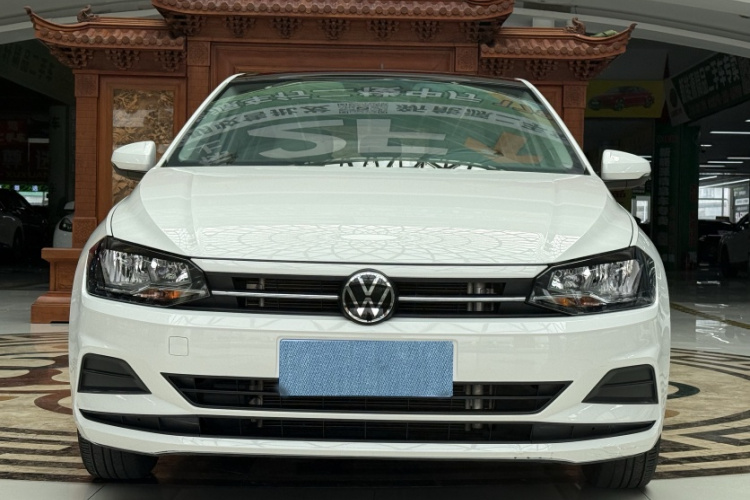 Volkswagen Polo 2022 صورة سيارة #9