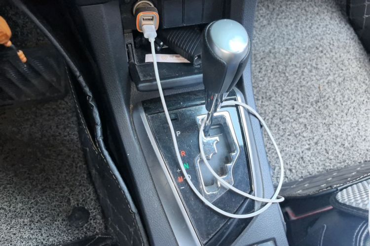 2015 #16 2015 car image #16