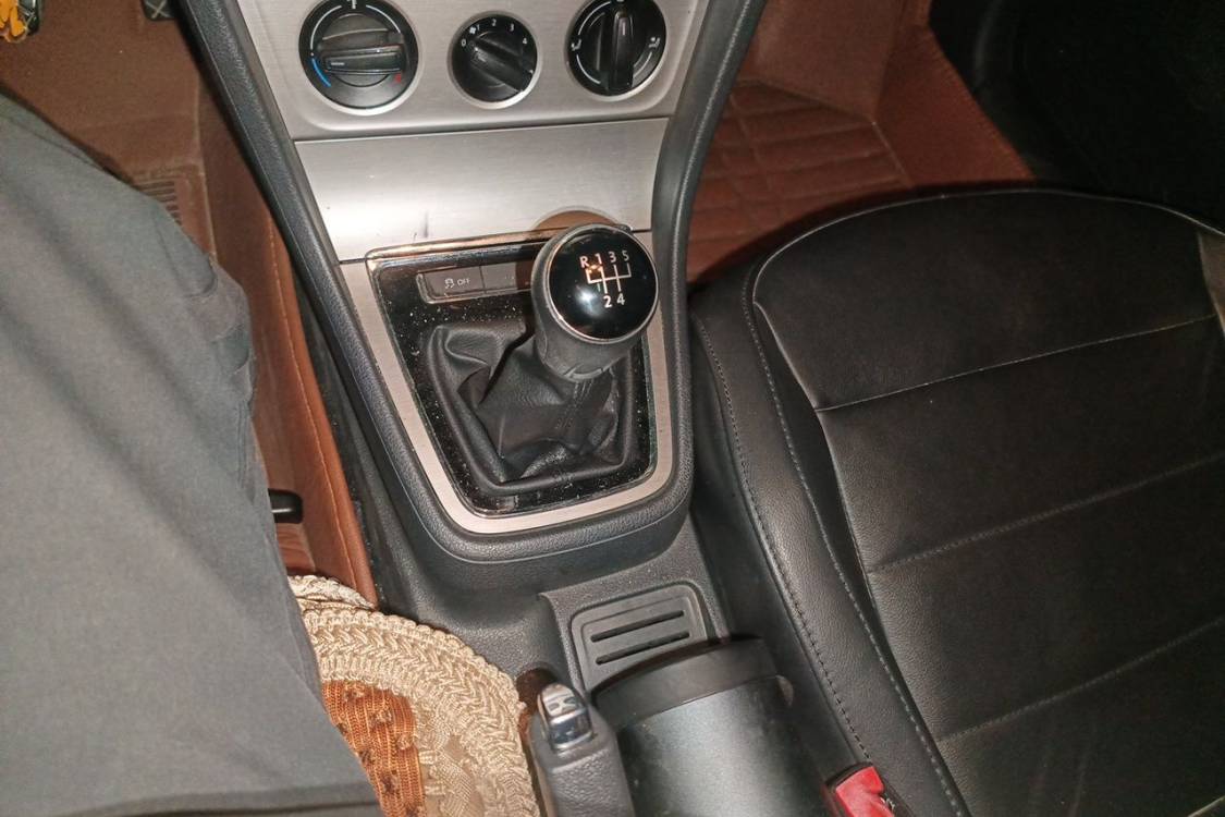 Volkswagen Lavida 2015 car image #27