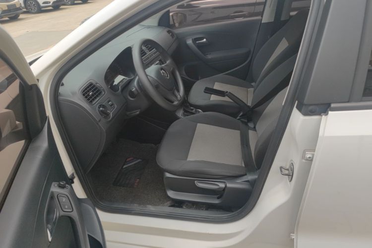 Volkswagen Polo 2018 #15 Volkswagen Polo 2018 car image #15