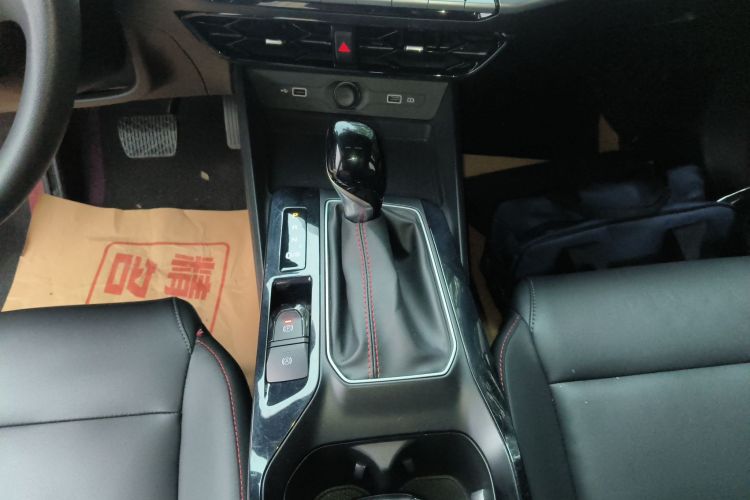 MG 5 2024 image de voiture #14