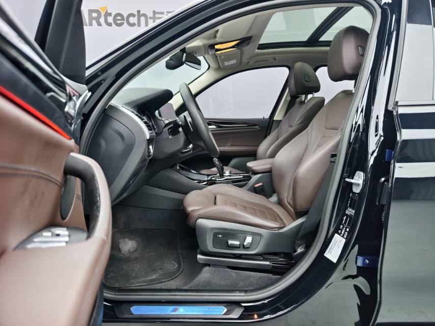 BMW X3 2019 car image #4
