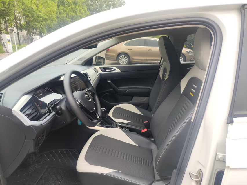 Volkswagen Polo 2021 car image #7