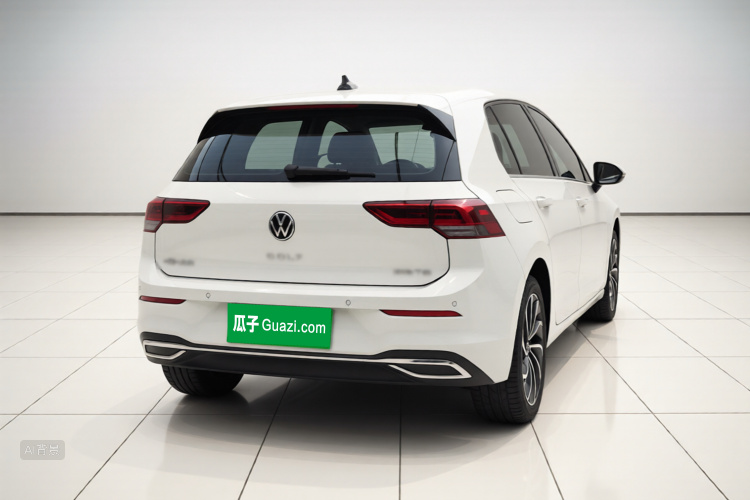 Volkswagen Golf 2024 car image #7