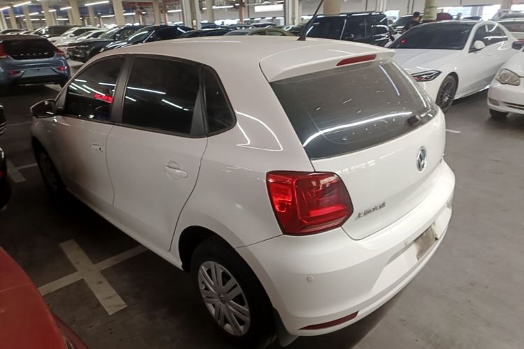 Volkswagen Polo 2016 #5 Volkswagen Polo 2016 car image #5
