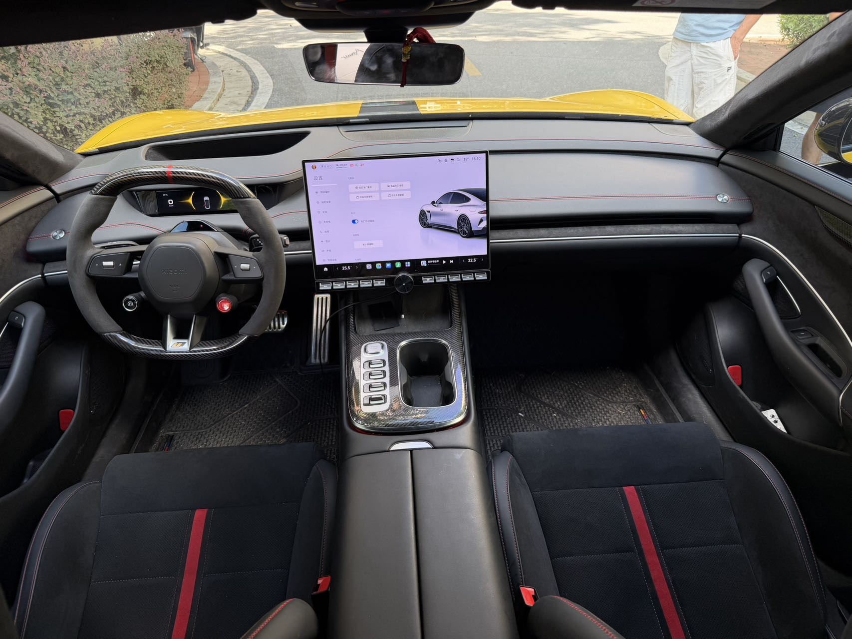 MI SU7 Ultra 2025 #12 MI SU7 Ultra 2025 car image #12