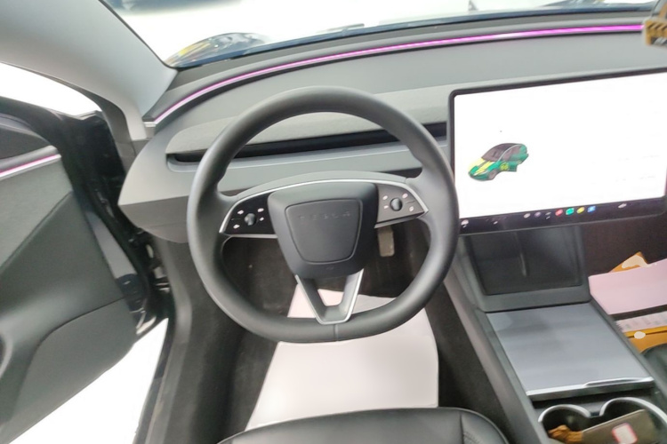 Tesla Model 3 2024 #11 Tesla Model 3 2024 car image #11
