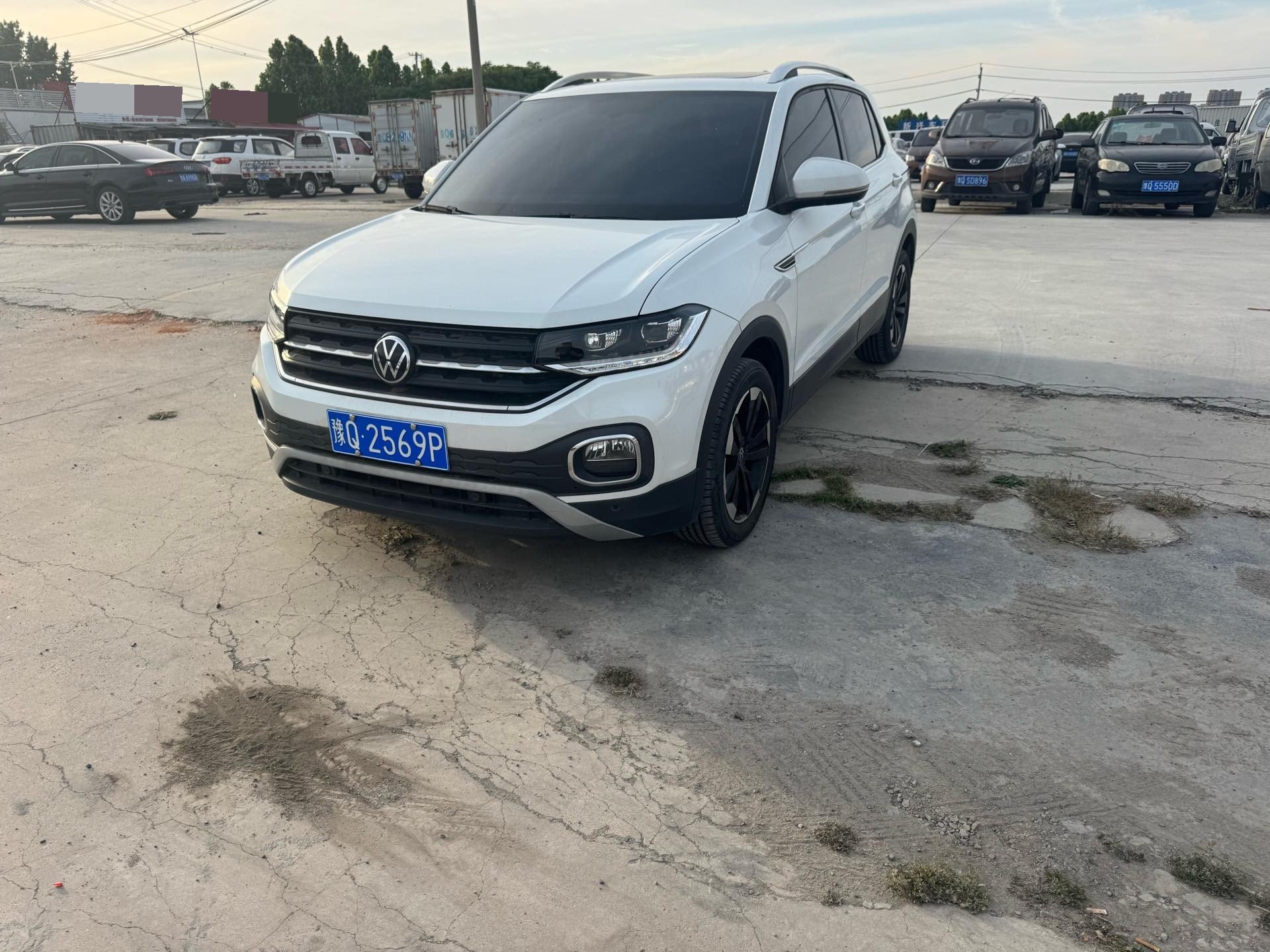 Volkswagen Tacqua 2022 Volkswagen Tacqua 2022 car image