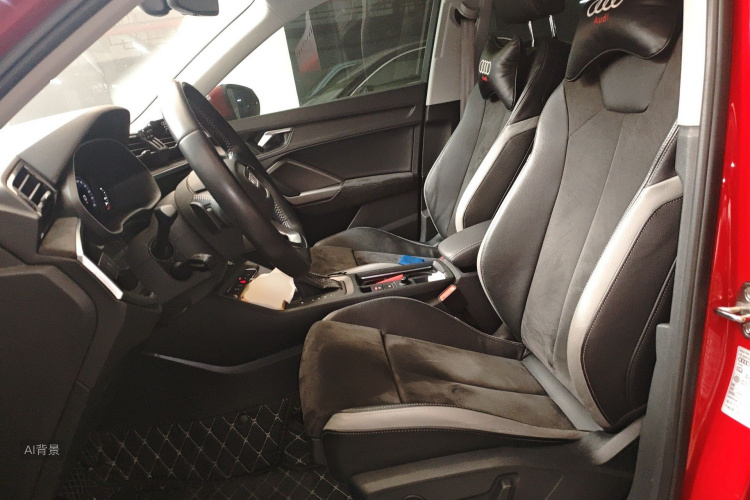 Audi Q3 2021 car image #17