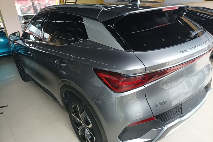 BYD Yuan Plus 2023 immagine di auto #5
