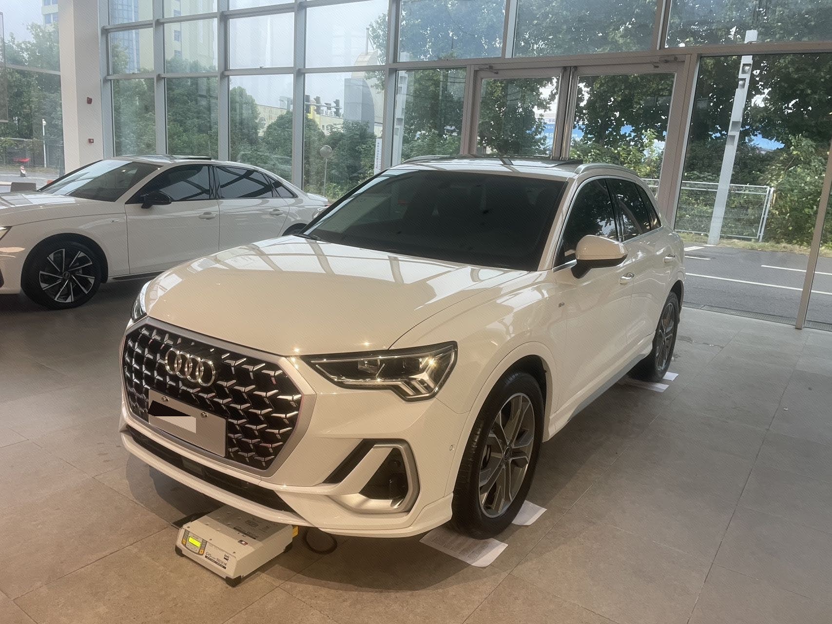 Audi Q3 2025 Audi Q3 2025 car image