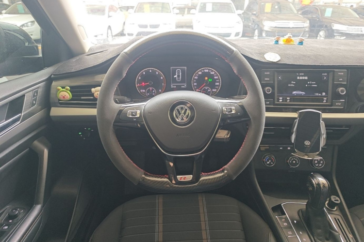 Volkswagen Lavida 2020 #11 Volkswagen Lavida 2020 car image #11
