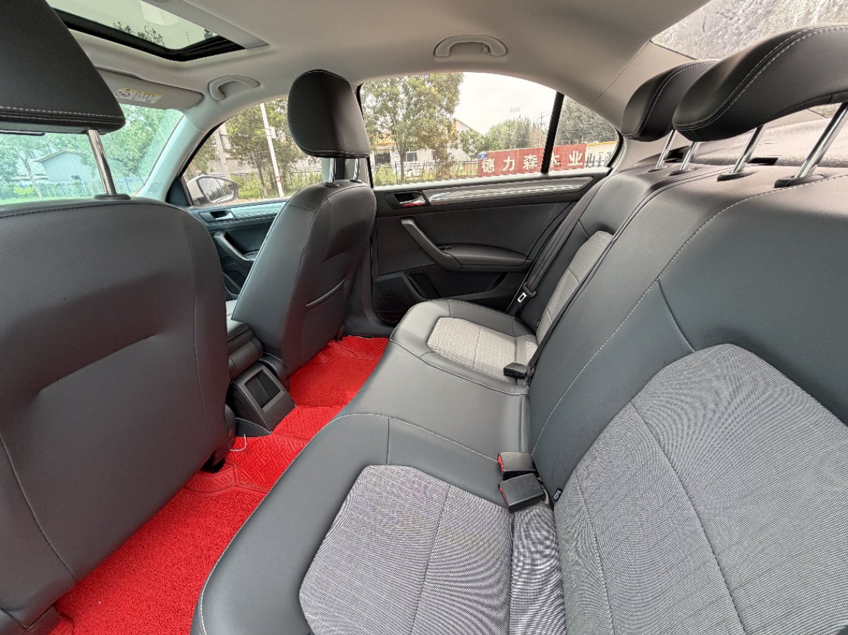 Volkswagen Santana 2020 car image #5