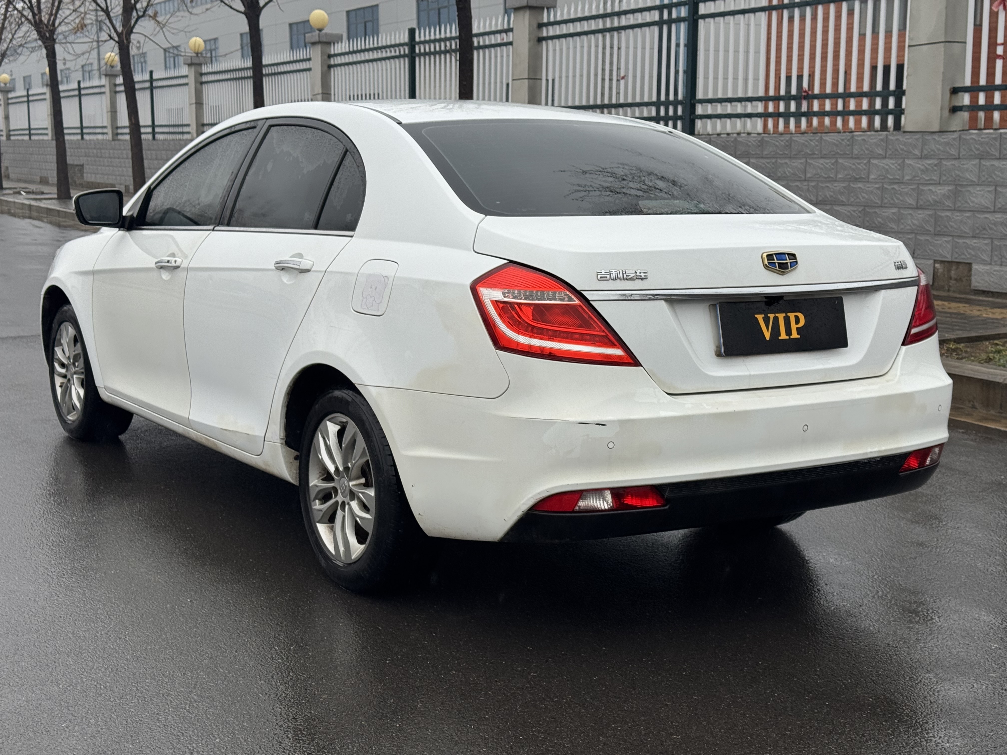 GEELY Emgrand 2016 #6 GEELY Emgrand 2016 car image #6