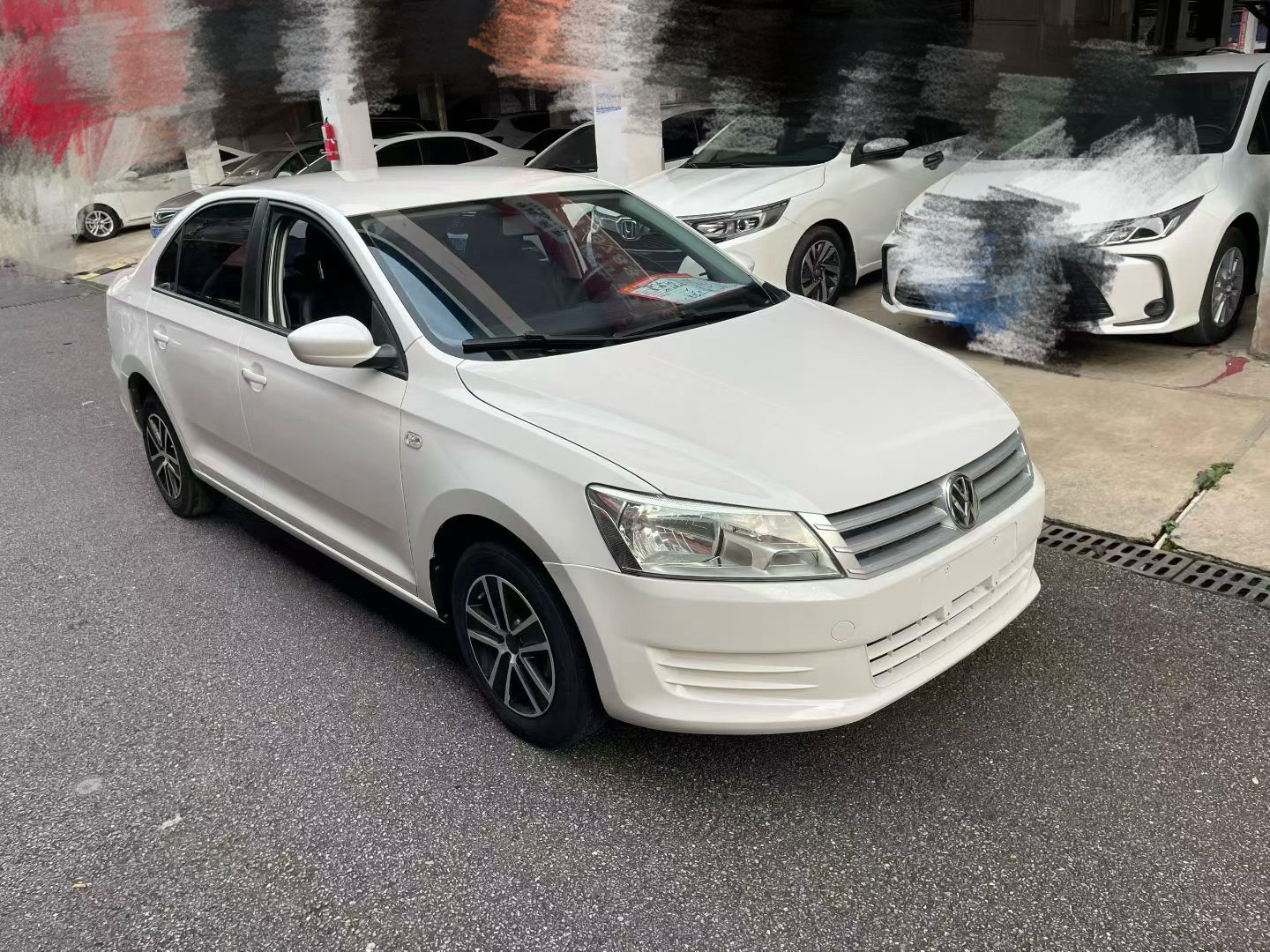 Volkswagen Santana 2015 car image #3