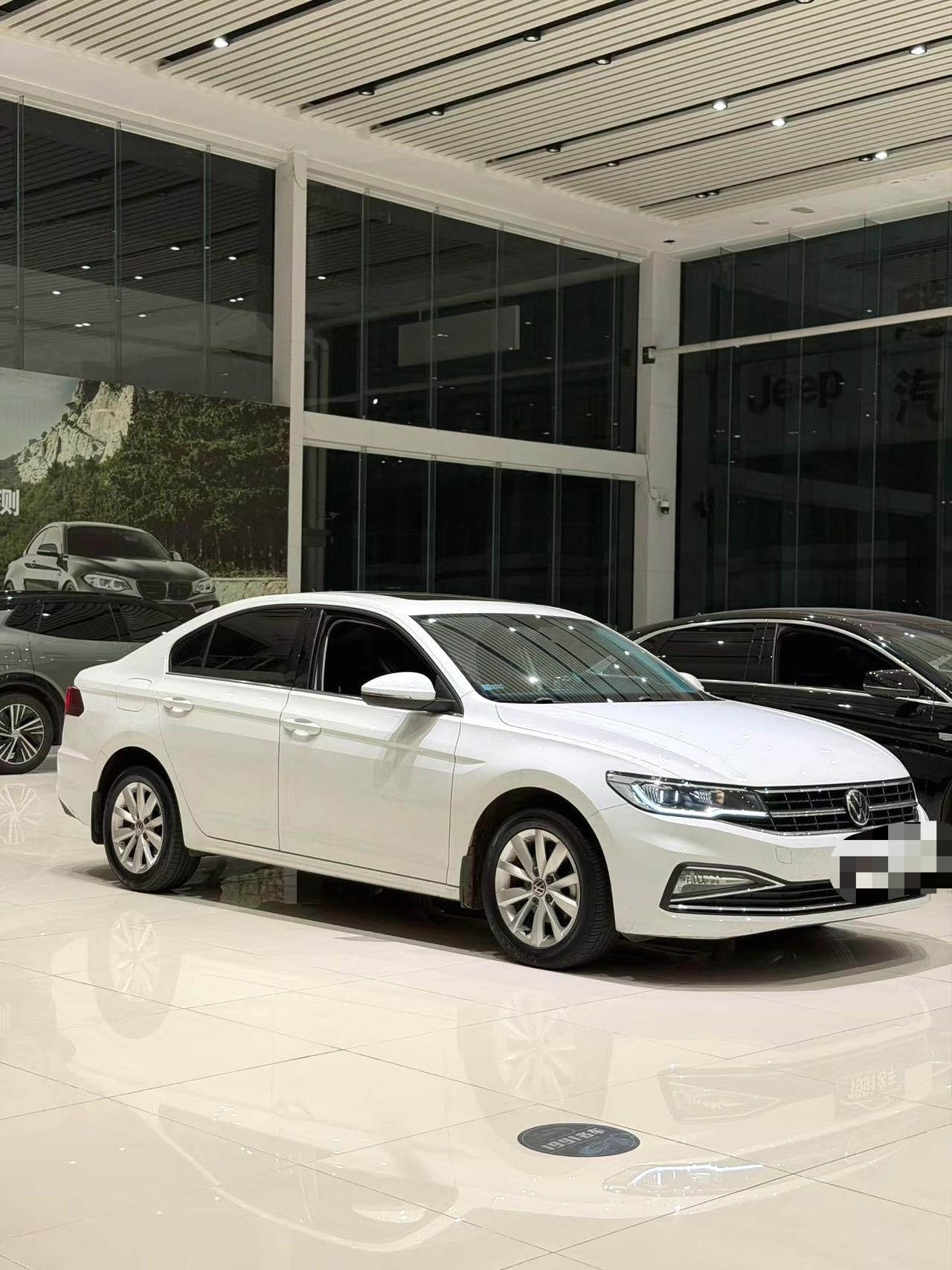 Volkswagen Bora 2022 car image #3