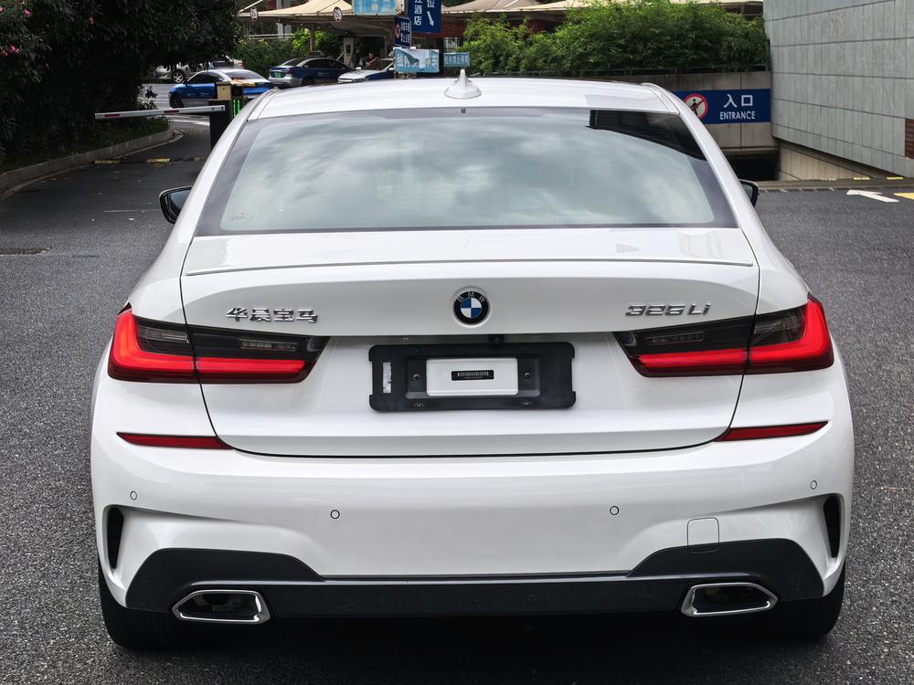 BMW 3 Series 2020 car image #5