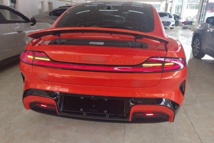 MI SU7 2024 image de voiture #6