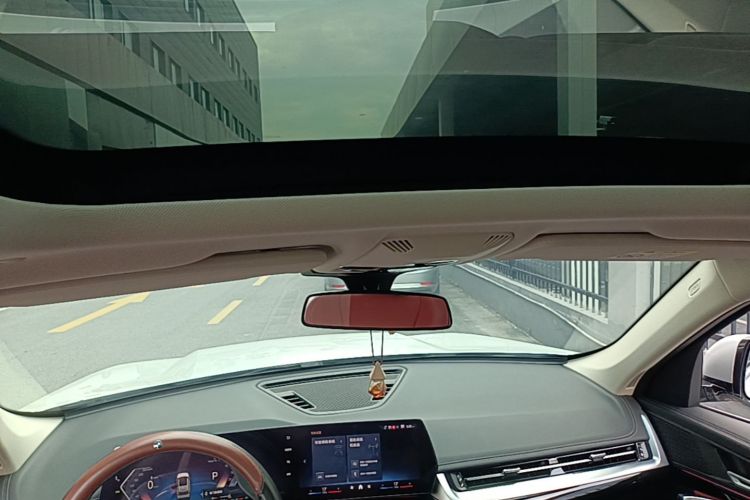 BMW X1 2023 car image #20