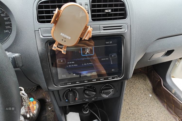 Volkswagen Polo 2017 #15 Volkswagen Polo 2017 car image #15