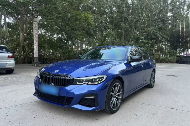 BMW 3 Series 2020 car image #6