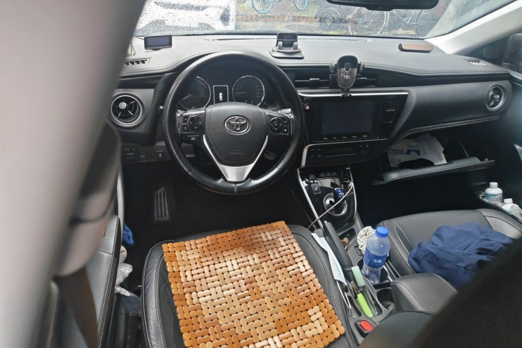 Toyota Corolla 2019 #11 Toyota Corolla 2019 car image #11