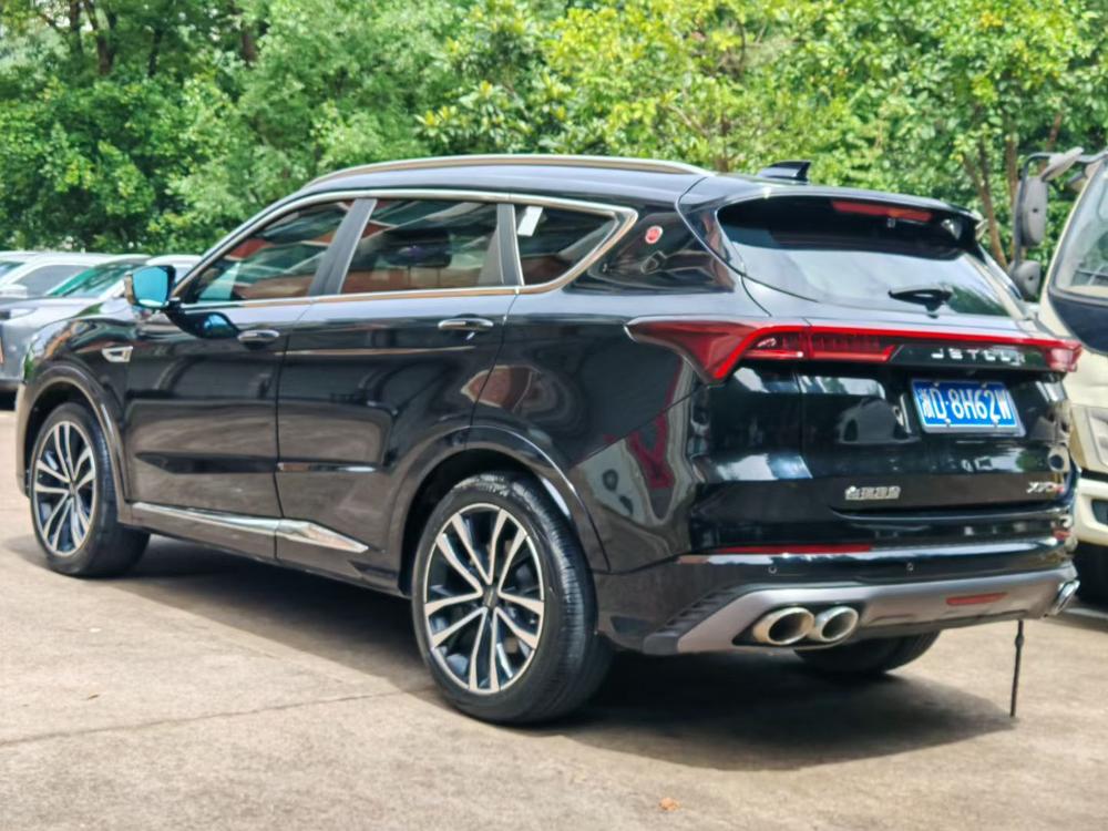 Jetour X70 PLUS 2022 car image #4