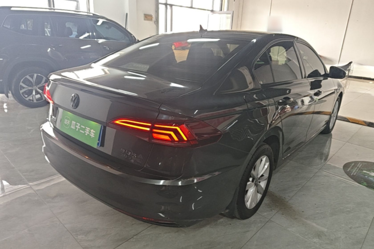 Volkswagen Bora 2021 immagine di auto #7