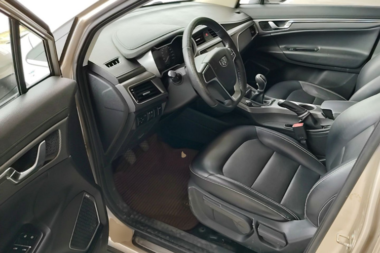 GEELY Emgrand GS 2017 #16 GEELY Emgrand GS 2017 car image #16