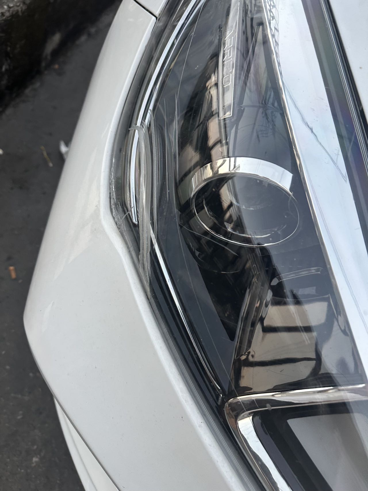 2019 car image #5