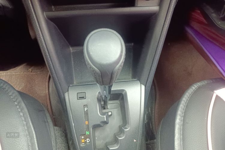 Toyota Vios 2018 immagine di auto #16