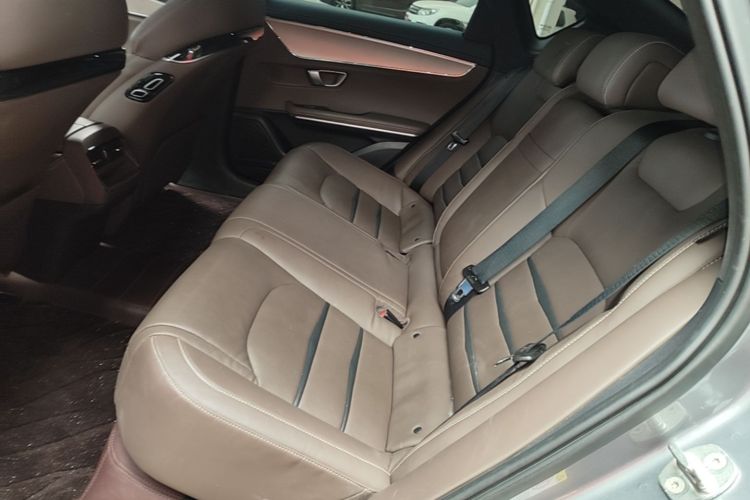 BYD Han 2021 car image #13