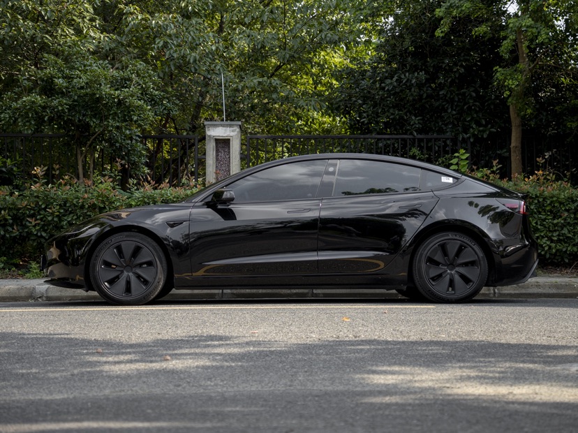 Tesla Model 3 2024 #3 Tesla Model 3 2024 car image #3