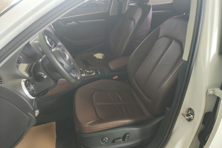 Audi A3 2016 car image #15