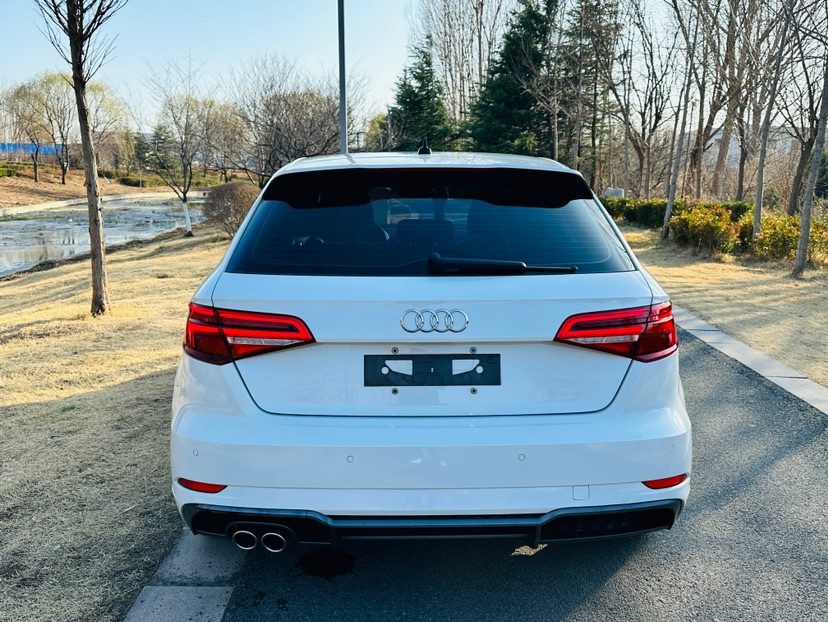 Audi A3 2020 car image #3