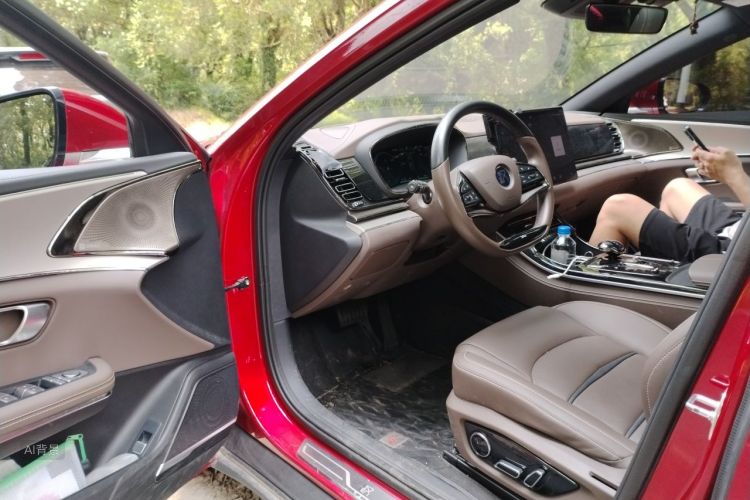 BYD Han 2021 car image #18