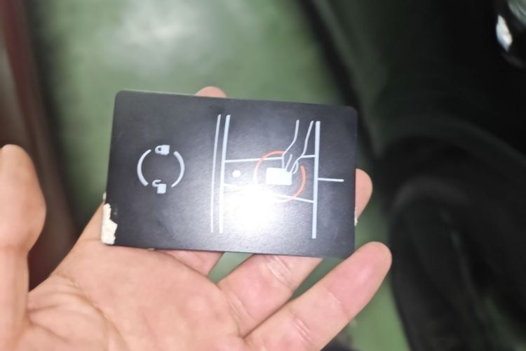 Tesla Model 3 2023 car image #9