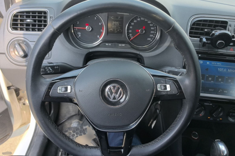 Volkswagen Polo 2017 #11 Volkswagen Polo 2017 imagem de carro #11