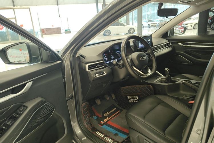 GEELY Emgrand 2023 car image #16