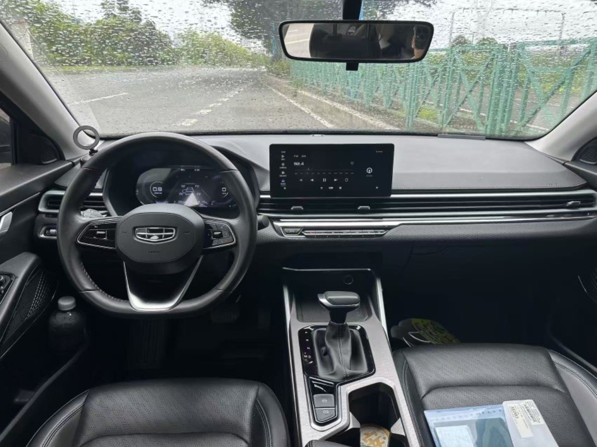 GEELY Emgrand L 2022 #2 GEELY Emgrand L 2022 car image #2